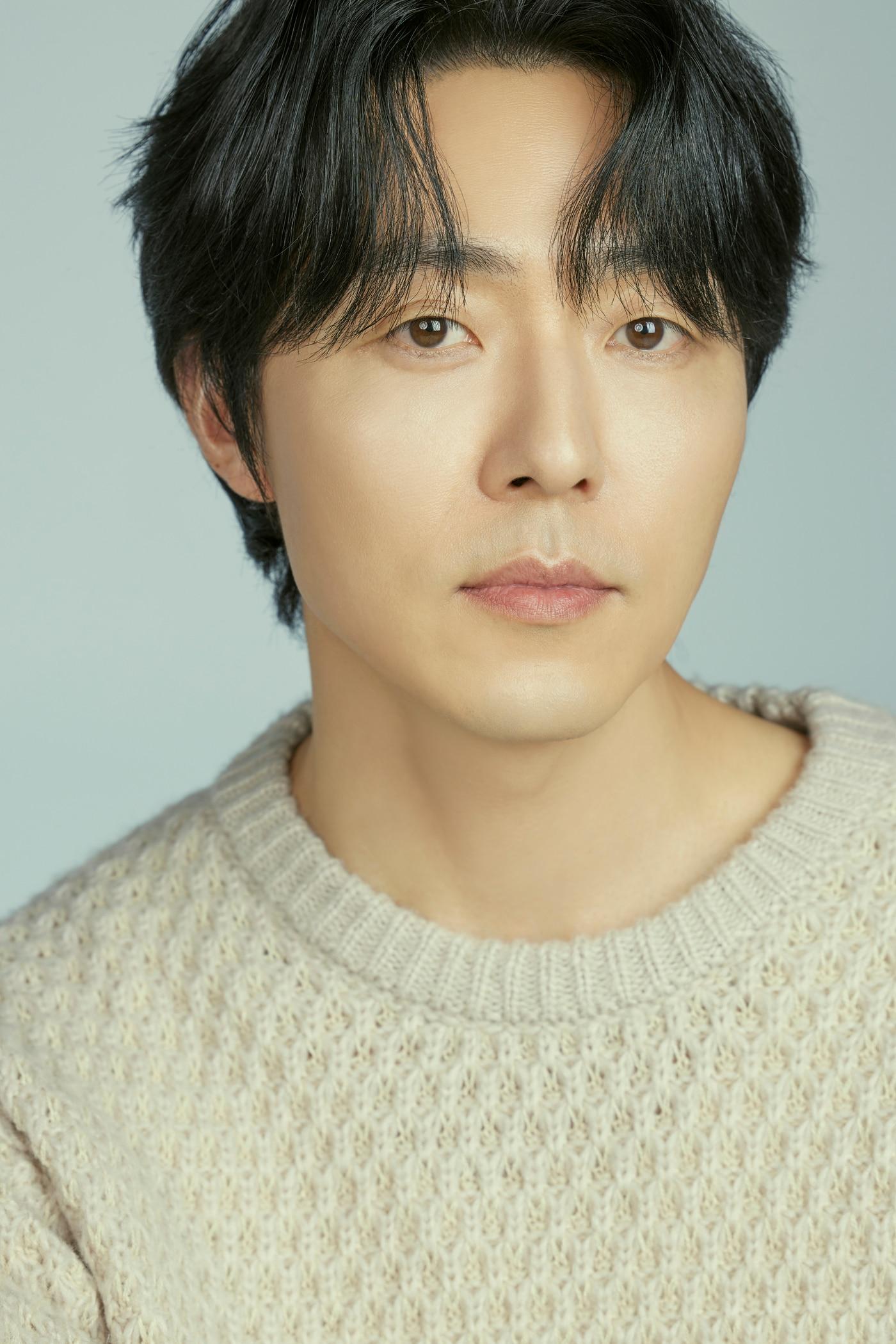 본문 이미지 - 이무생 / 에일리언 컴퍼니