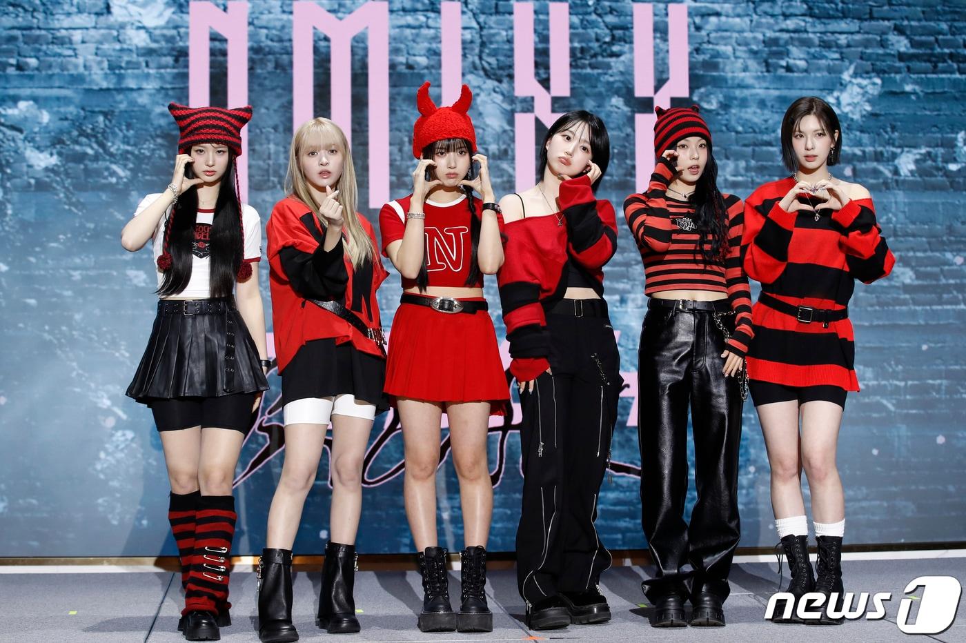 그룹 엔믹스의 설윤&#40;왼쪽부터&#41;과 릴리, 지우, 해원, 규진, 배이 2024.1.15/뉴스1 ⓒ News1 권현진 기자
