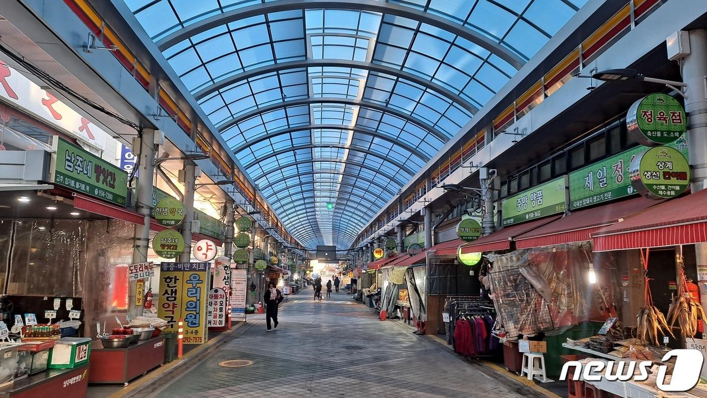 서울 노원구가 '상계중앙시장 현대화' 사업을 마쳤다고 19일 밝혔다.(노원구 제공) 