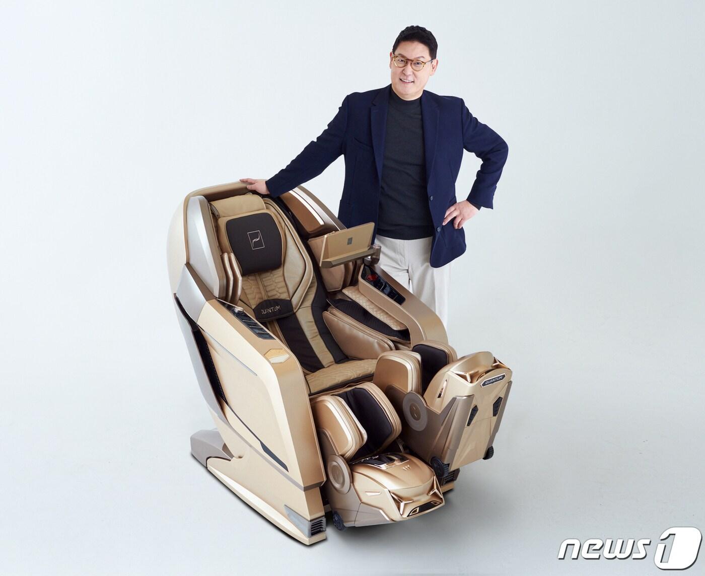 본문 이미지 - 바디프랜드의 글로벌 홍보대사로 위촉된 데니스 홍 교수.(바디프랜드 제공)