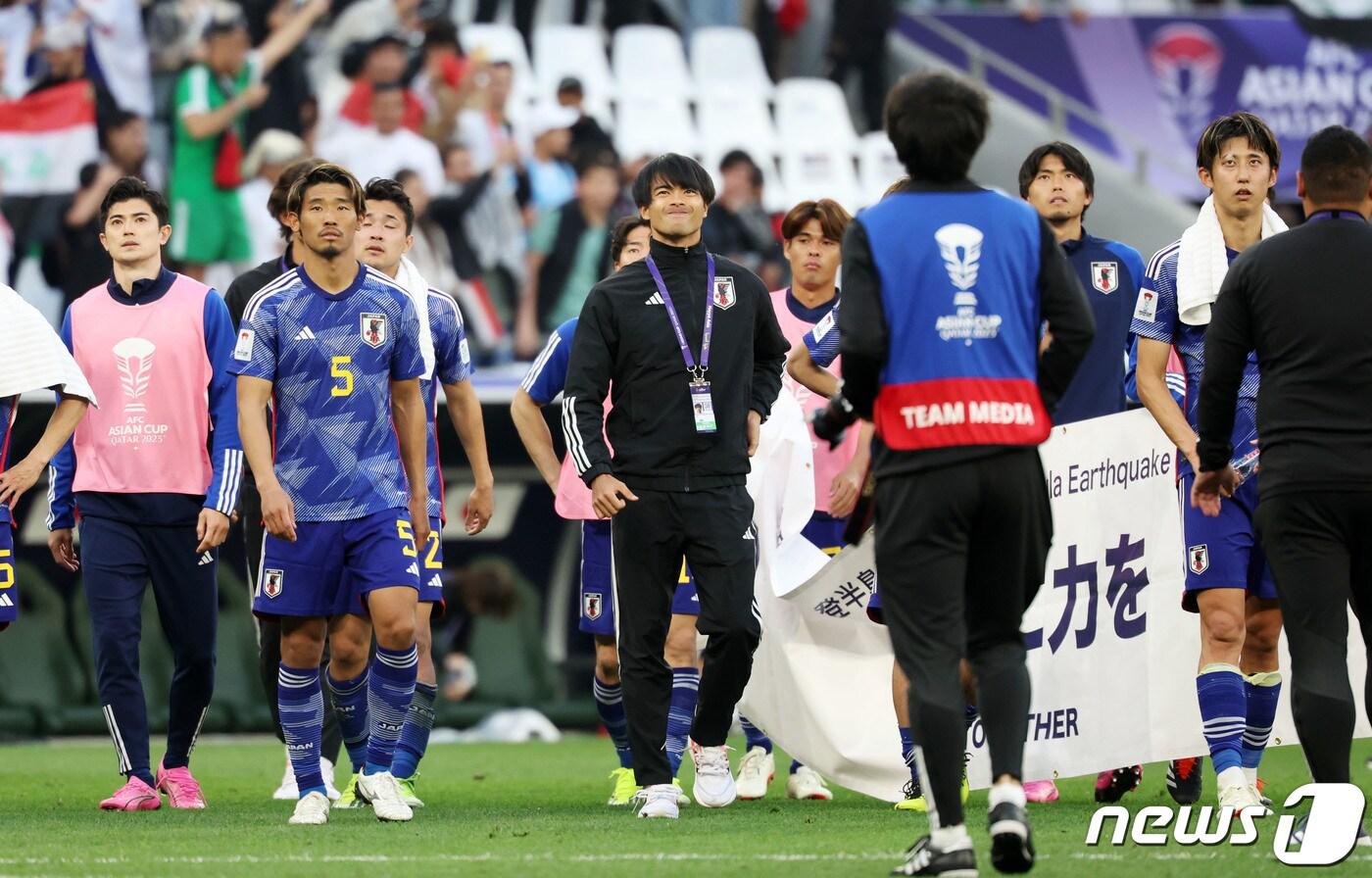 일본 미토마 카오루가 19일(현지시간) 카타르 알라이얀 에듀케이션 시티 스타디움에서 열린 2023 아시아축구연맹(AFC) 카타르 아시안컵 조별리그 D조 이라크와 일본의 경기에서 1-2로 패배한 후 아쉬워하고 있다. 2024.1.19/뉴스1 ⓒ News1 김성진 기자