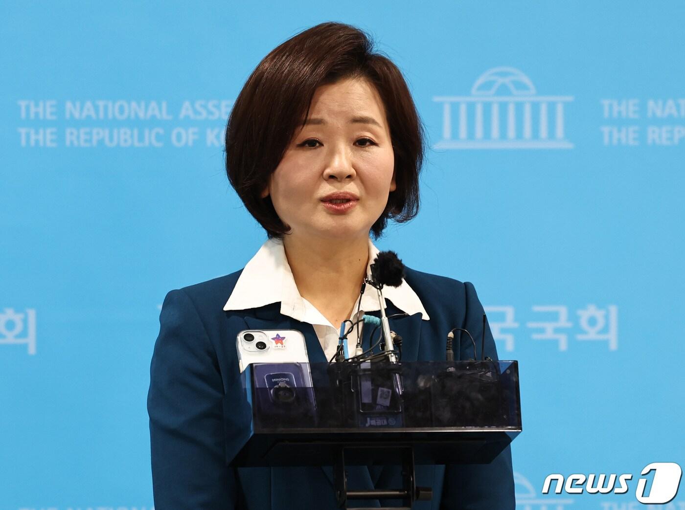 본문 이미지 - 이수진 더불어민주당 의원. 뉴스1 ⓒ News1 구윤성 기자