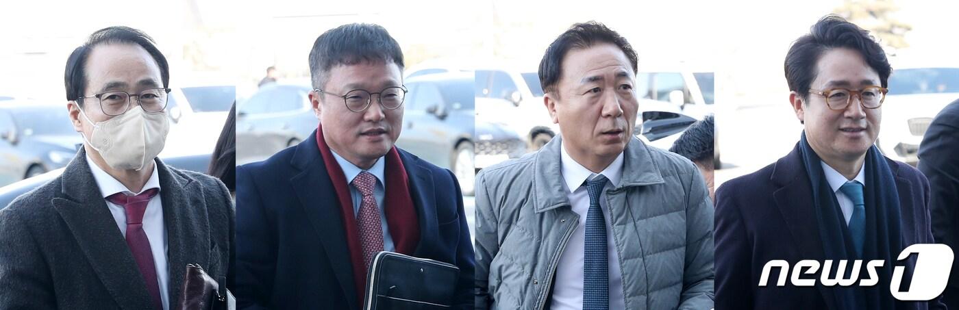 본문 이미지 - 이재실 현대백화점면세점 대표(왼쪽부터), 김태호 호텔신라 TR(면세)부문장, 유신열 신세계면세점 대표, 김주남 롯데면세점 대표가 23일 오후 서울 강서구 한국공항공사 서울지역본부에서 열린 김포공항 출국장 면세점 DF2 사업자 입찰 경쟁 프레젠테이션에 참석하고 있다. 2024.1.23/뉴스1 ⓒ News1 이승배 기자