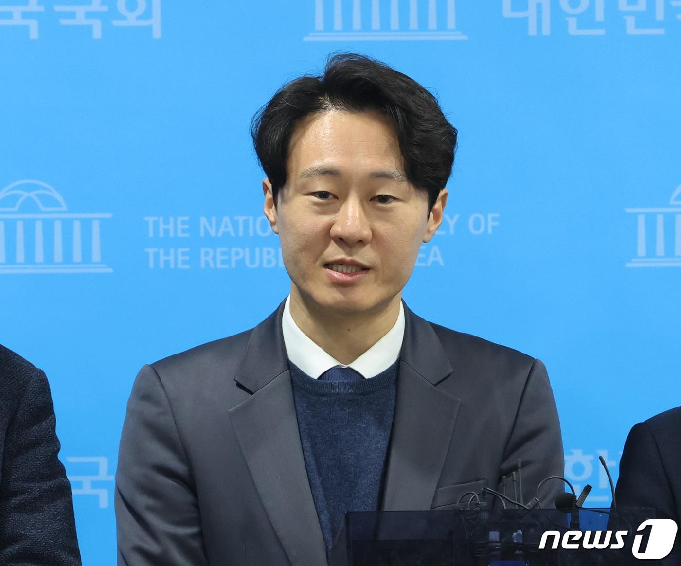 본문 이미지 - 이탄희 더불어민주당 의원. 2024.1.26/뉴스1 ⓒ News1 송원영 기자