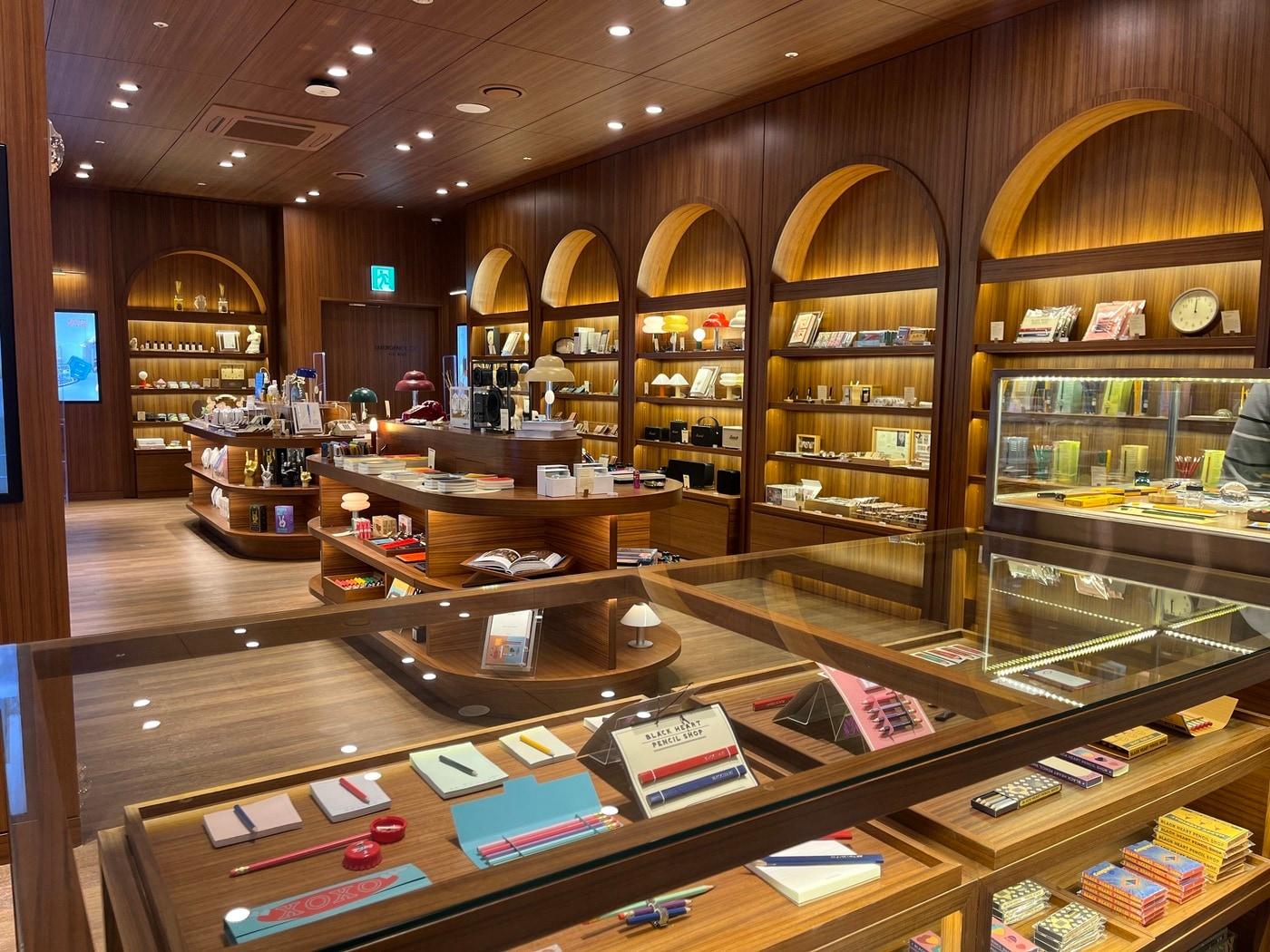 본문 이미지 - 영풍문고 스타필드 수원점(영풍문고 제공)