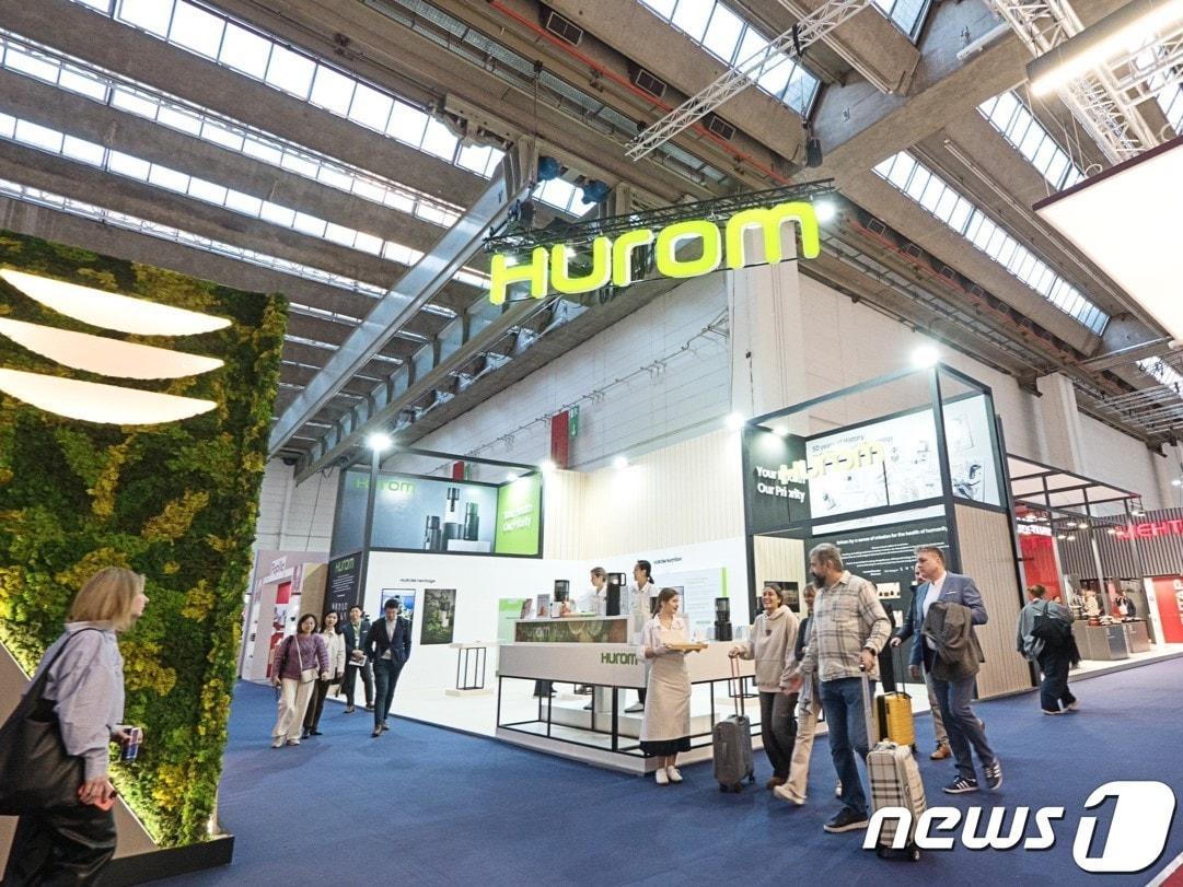 본문 이미지 - 암비안테 휴롬 전시 부스 &#40;휴롬 제공&#41;