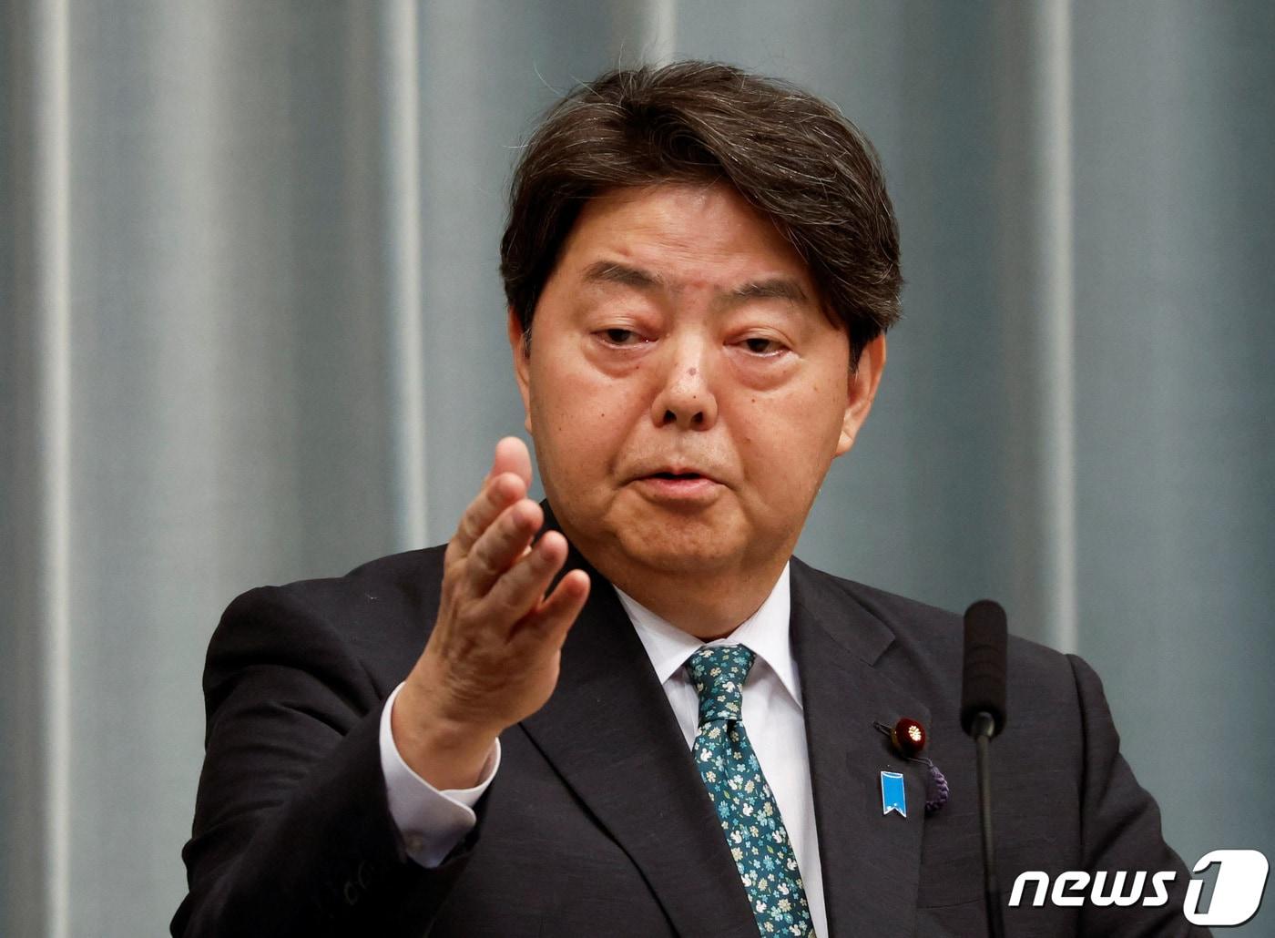 본문 이미지 - 하야시 요시마사 일본 관방장관. ⓒ 로이터=뉴스1 ⓒ News1 권진영 기자