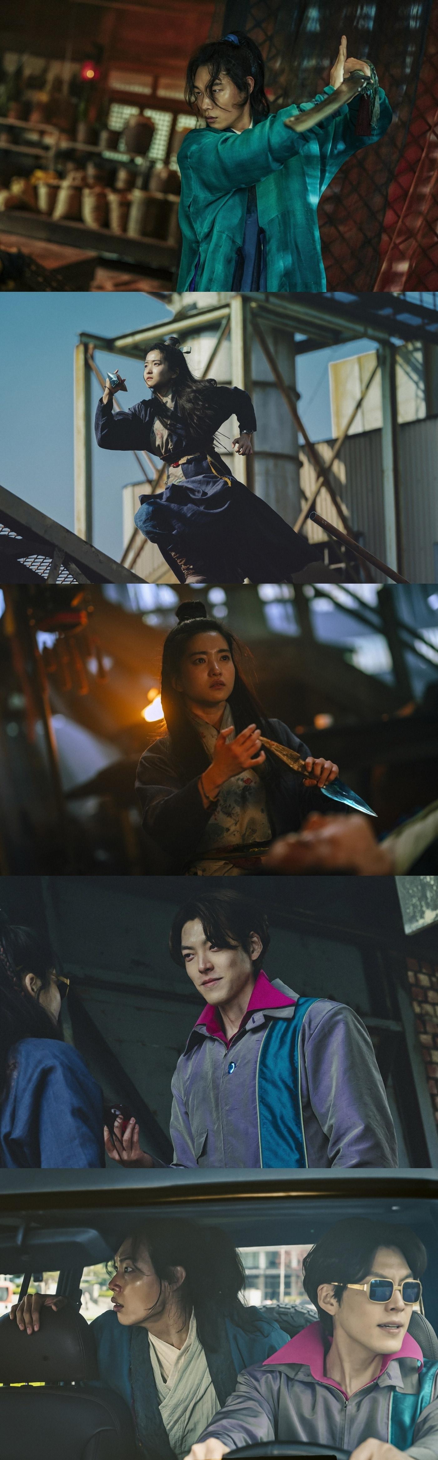 본문 이미지 - '외계+인' 2부 스틸 컷