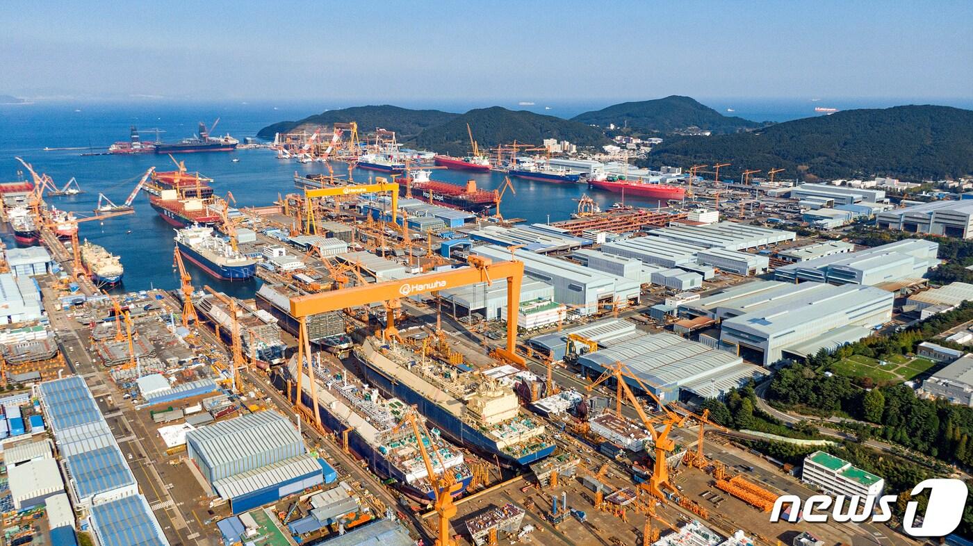 본문 이미지 - 한화오션 거제사업장 전경.(한화오션 제공)