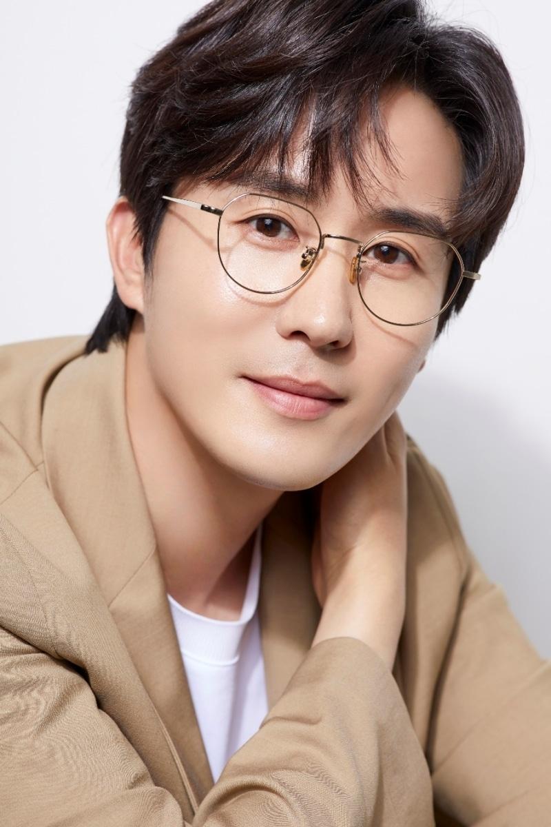 본문 이미지 - 가수 신유/ 사진제공=n.CH엔터테인먼트