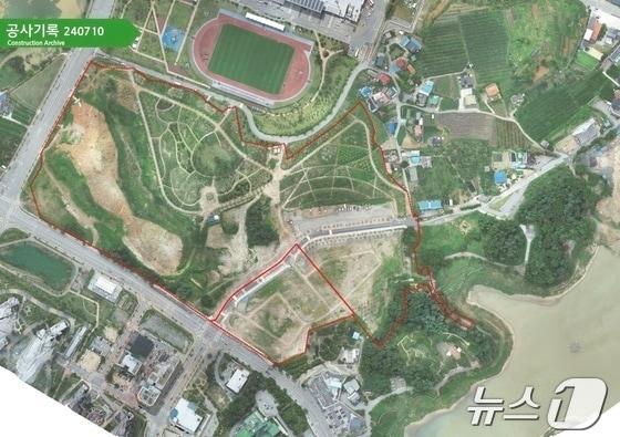 본문 이미지 - 11일 충북 충주시는 '시민의 숲'이 산림청의 녹색도시 우수사례로 선정됐다고 밝혔다.(자료사진)/뉴스1 