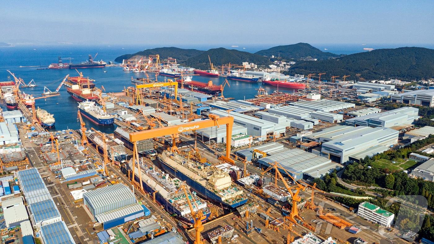 본문 이미지 - 한화오션 거제사업장 전경(한화오션 제공). ⓒ 뉴스1