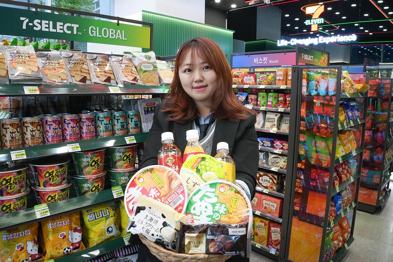 본문 이미지 - 해외 직소싱 상품. &#40;세븐일레븐 제공&#41;.