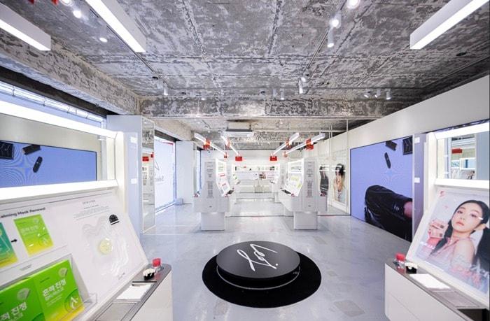 본문 이미지 - '레오제이 셀렉트스토어' 내부 사진 /사진제공=레페리