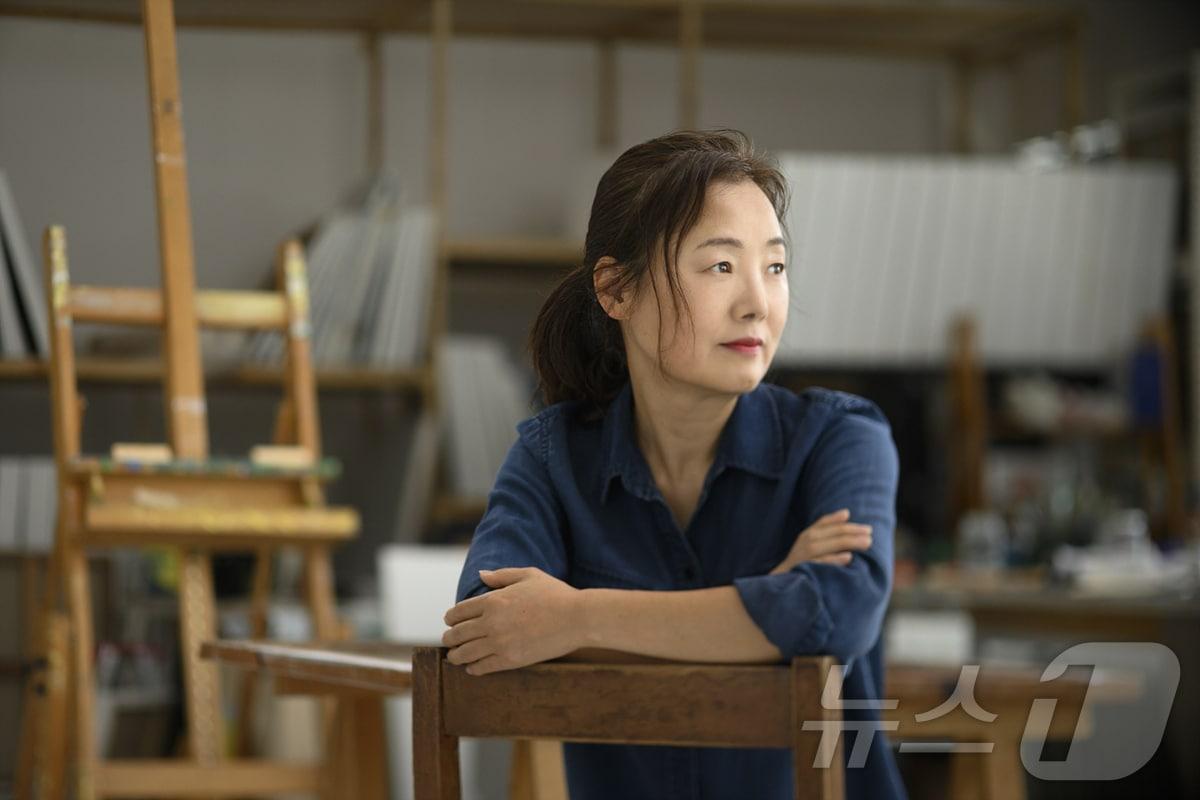 본문 이미지 - 제25회 '이인성미술상' 수상자로 서양화가 허윤희 작가가 선정됐다. (대구미술관 제공)/뉴스1