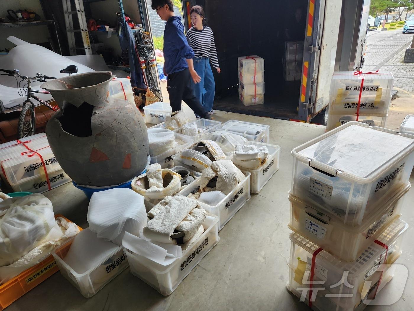 본문 이미지 - 세계유산 옥전고분군에서 출토된 유물들(합천군 제공).