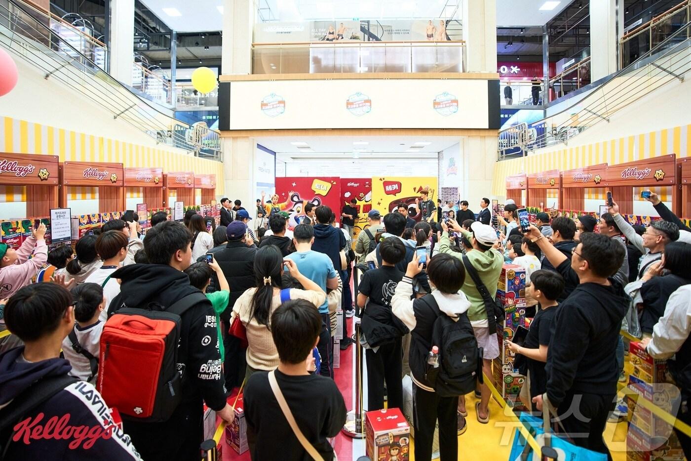 농심켈로그는 슈퍼셀의 인기 모바일 슈팅 게임 브롤스타즈와 협업해 출시한 '켈로그 브롤스타즈 기획팩'이 출시 일주일 만에 전국 주요 대형마트에서 완판됐다고 17일 밝혔다.(농심켈로그 제공)