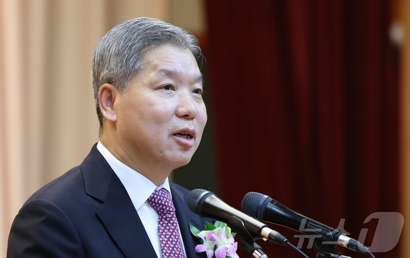 스포츠공정위원회 위원장으로 선임된 이영진 전 헌법재판관. /뉴스1 DB ⓒ News1 김도우 기자