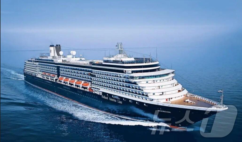 본문 이미지 - 오는 20일 강원 속초항에 입항하는 8만2000톤급 크루즈 '노르담호'(강원도 글로벌본부 제공) 2024.10.17/뉴스1