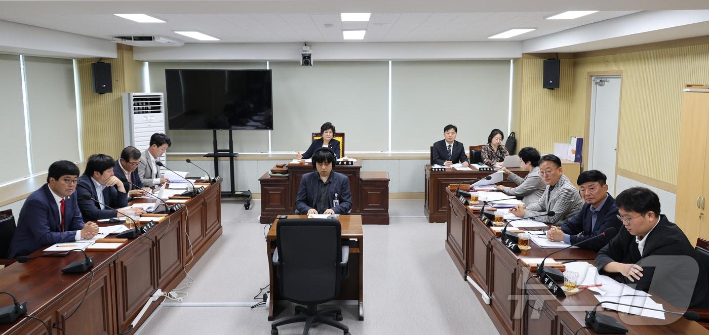 본문 이미지 - 청주시의회 인사청문위원회.