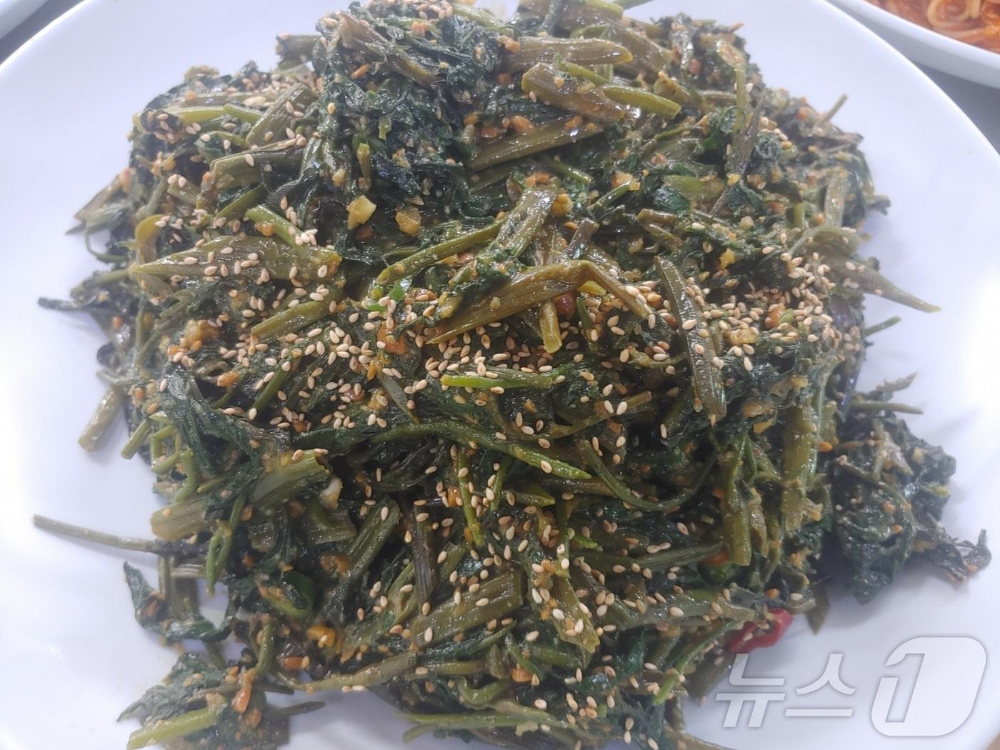 본문 이미지 - 공심채 된장무침.(남해군 제공)