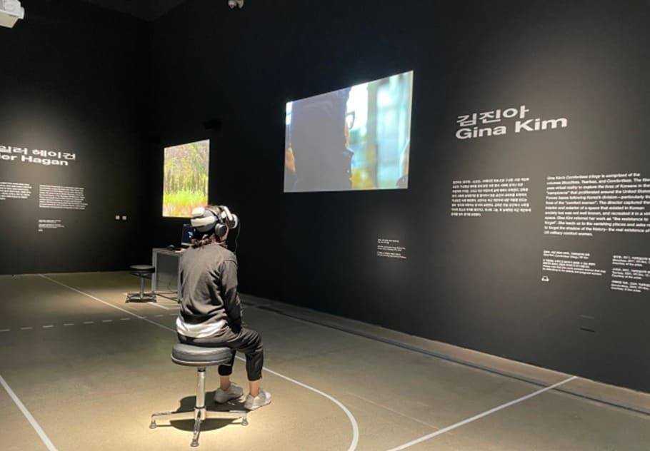 본문 이미지 -  '순간이동'전 전경. 국립현대미술관 제공.