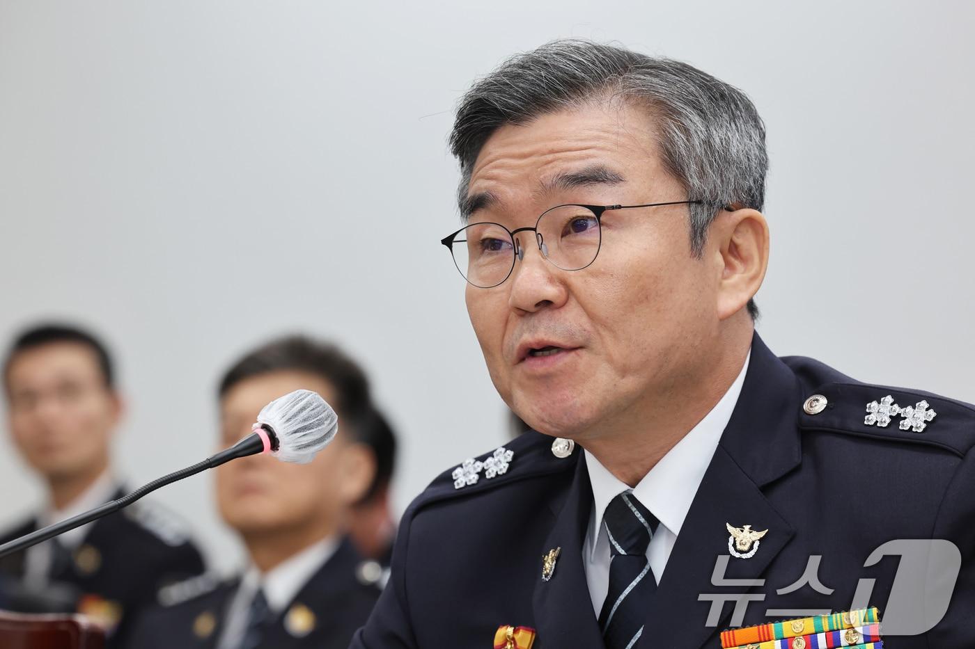 본문 이미지 - 박성주 광주경찰청장 22일 오후 광주경찰청에서 열린 국회 행정안전위원회 국정감사에서 질의에 답변하고 있다. 2024.10.22/뉴스1 ⓒ News1 김태성 기자