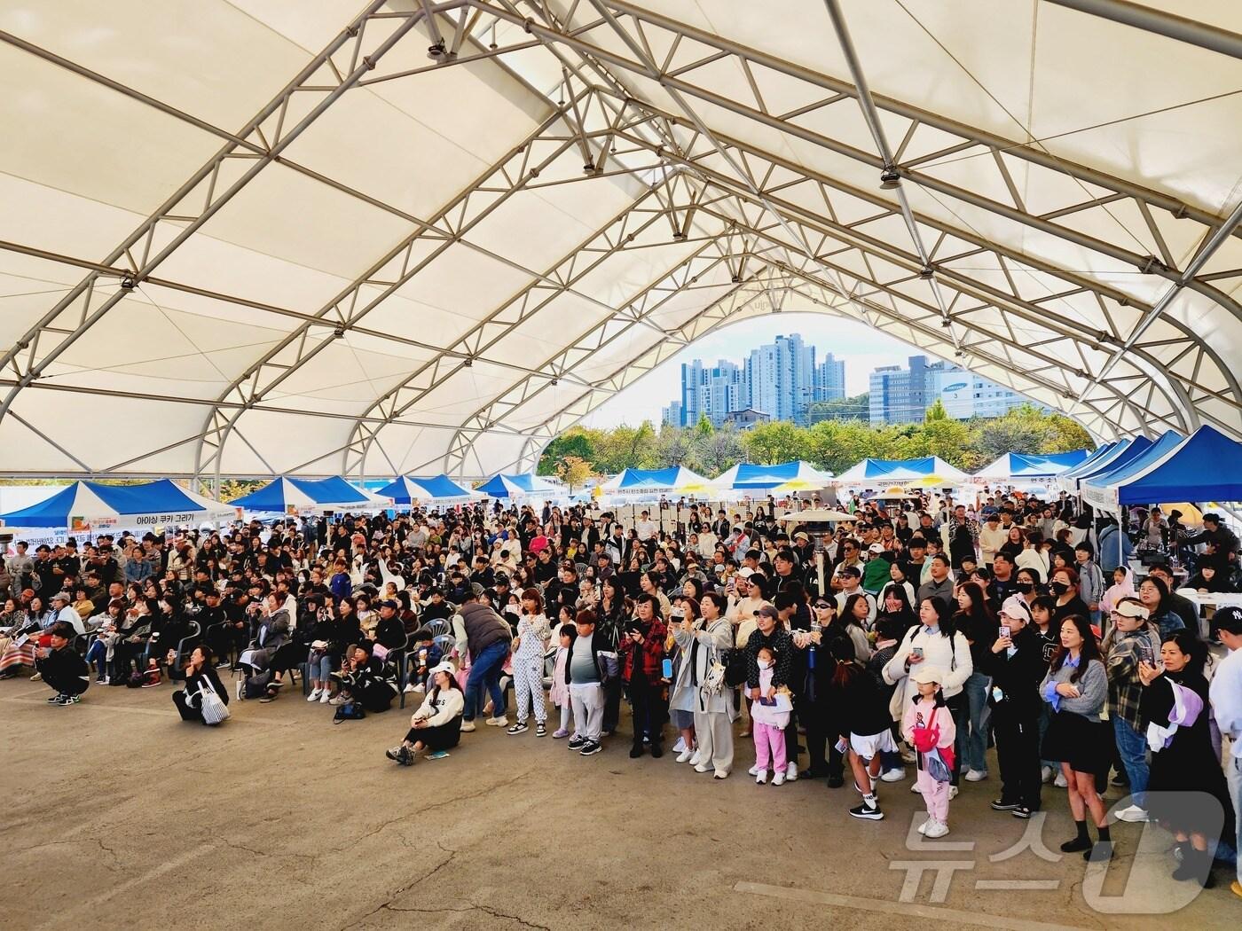 본문 이미지 - 강원 원주시의 ‘2024년 제1회 청소년 꿈이룸 한마당’ 자료사진. (원주시 제공) 2024.10.22/뉴스1