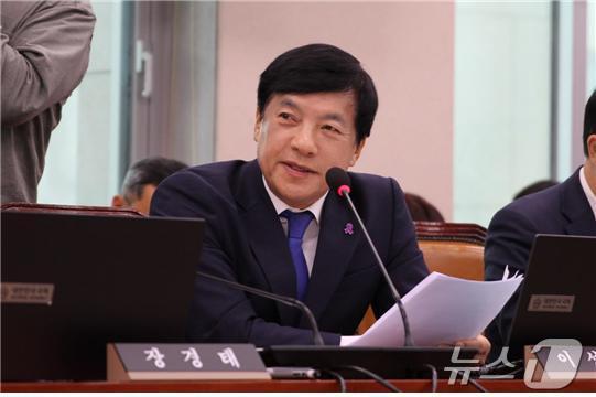 본문 이미지 - 22일 이성윤 더불어민주당 의원이 국정감사에서 질의를 하고 있다.(의원실제공)2024.10.22/뉴스1