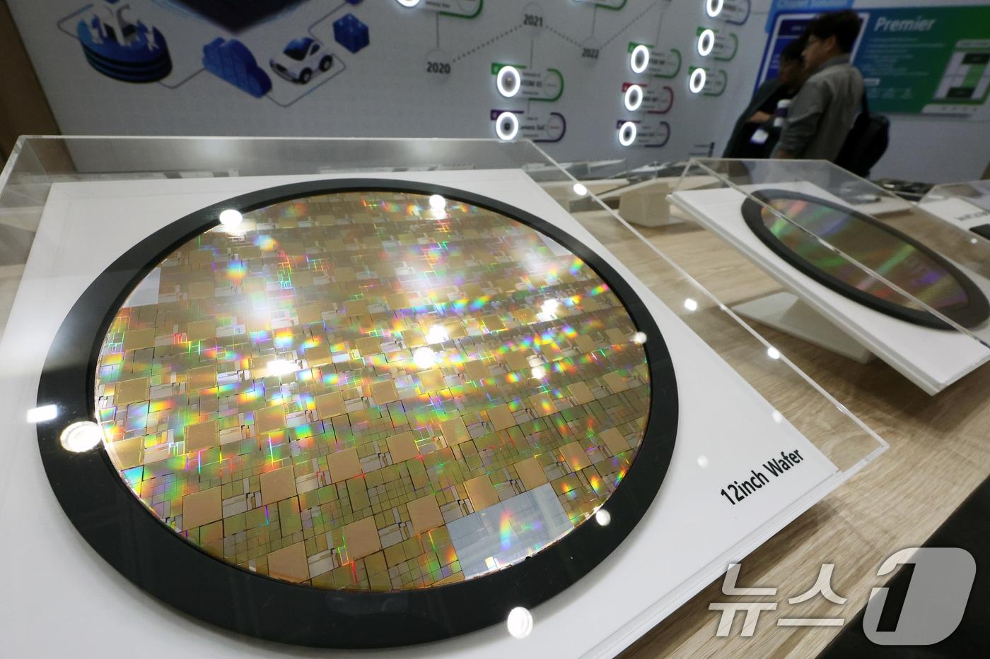 본문 이미지 - 반도체 웨이퍼. ⓒ News1 황기선 기자