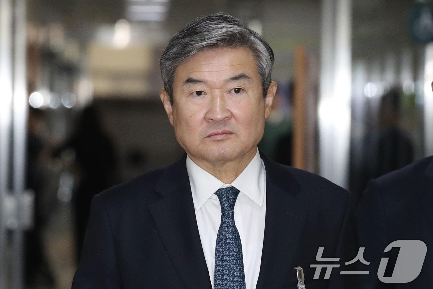 본문 이미지 - 조태용 국가정보원장이 23일 오후 서울 여의도 국회에서 열리는 정보위원회 비공개 간담회에 출석하고 있다. 2024.10.24/뉴스1 ⓒ News1 이광호 기자