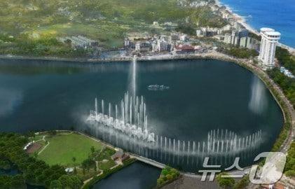 본문 이미지 - 강원 강릉시가 경포호 내 수질개선과 물순환을 목적으로 설치를 추진 중인 수중폭기시설(인공분수) 조감도.2024.10.23/뉴스1