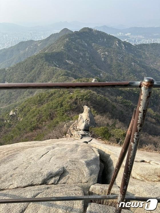 본문 이미지 - 수락산 기차바위 ⓒ News1 이상휼 기자