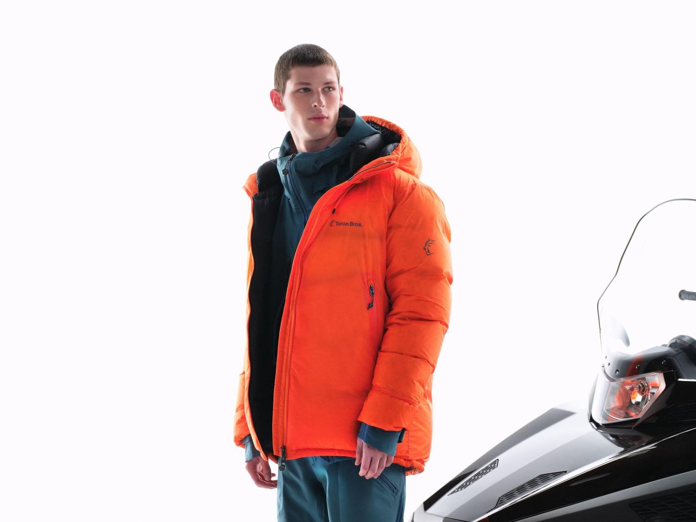 본문 이미지 - 티톤브로스는 최근 급격히 추워진 날씨에 헤비 아우터 판매가 늘면서 10월 들어 매출이 전년 대비 3배 가까이 늘었다.&#40;티톤브로스제공&#41;