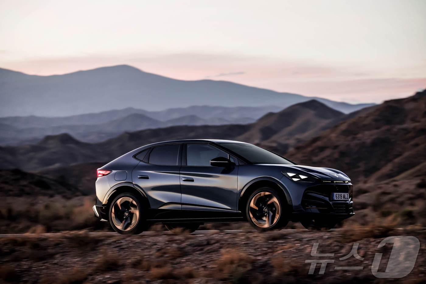 폭스바겐그룹 산하 고성능 차량 브랜드 '쿠프라'의 고성능 전기 SUV '타바스칸'(한국타이어앤테크놀로지 제공). 2024.10.30.