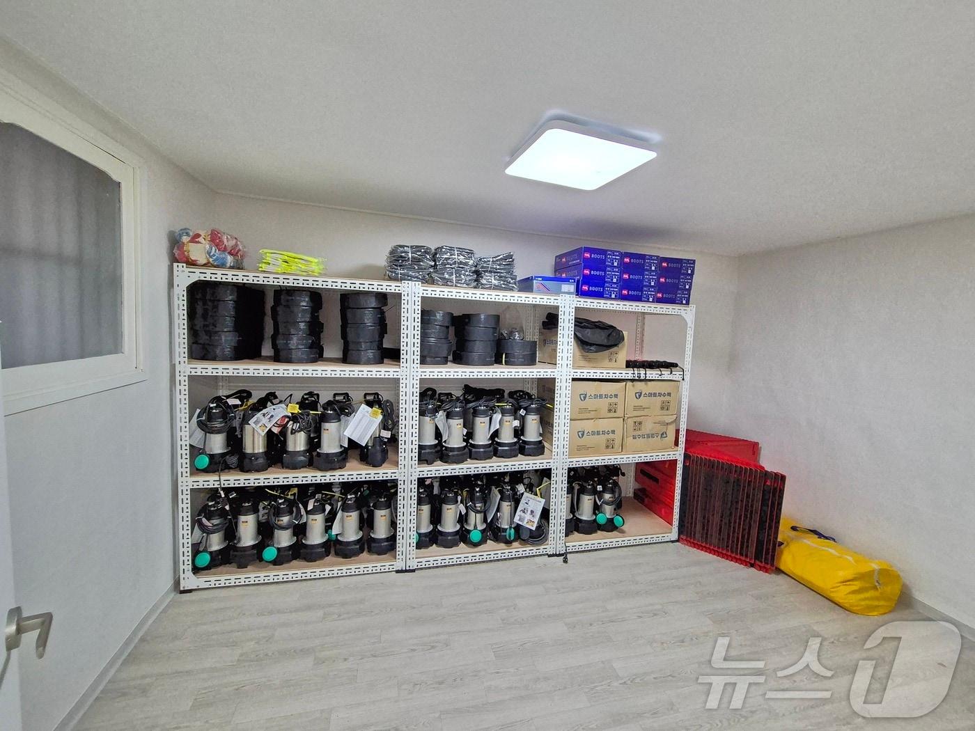 본문 이미지 - SH공사가 매입한 반지하 주택을 활용한 동네 수방거점 (SH공사 제공)