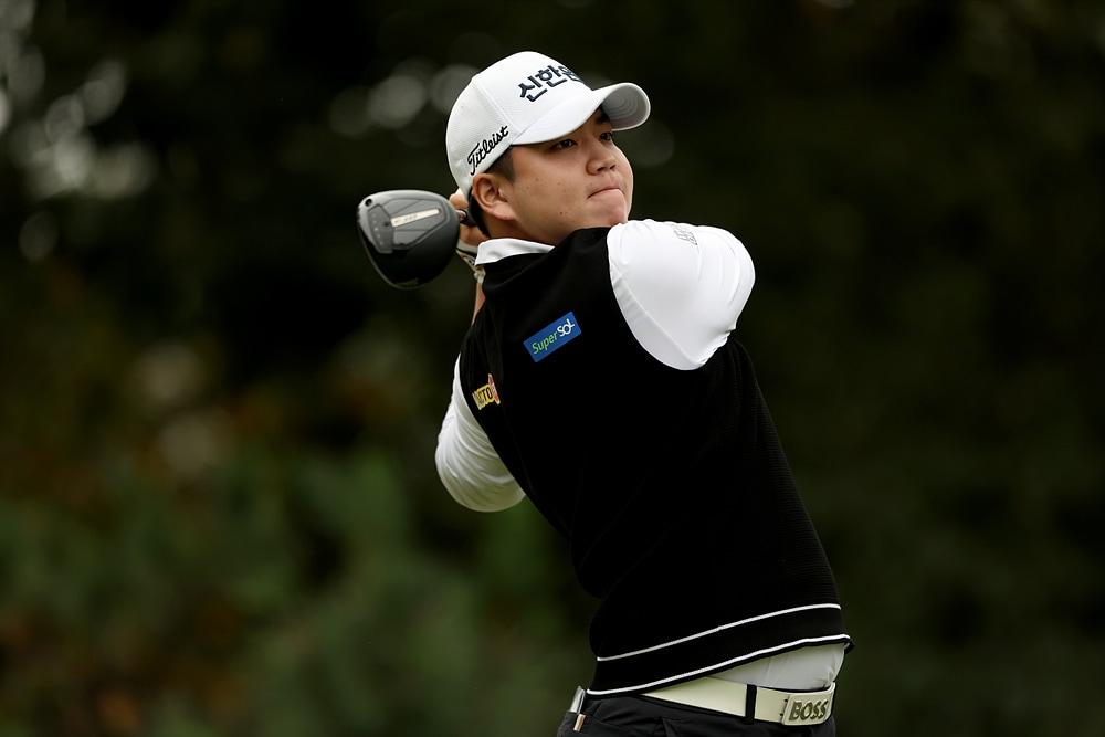 본문 이미지 - 최경주 인비테이셔널 3R 공동 선두에 자리한 장유빈(KPGA 제공) 