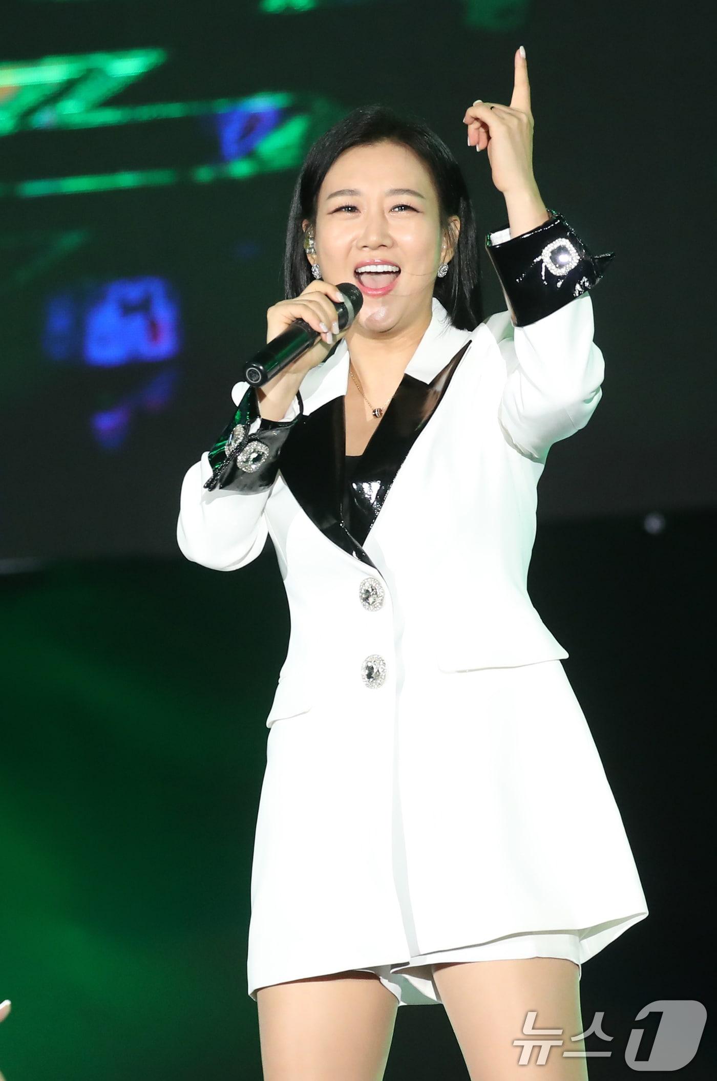 본문 이미지 - 가수 장윤정 ⓒ 뉴스1 권현진 기자
