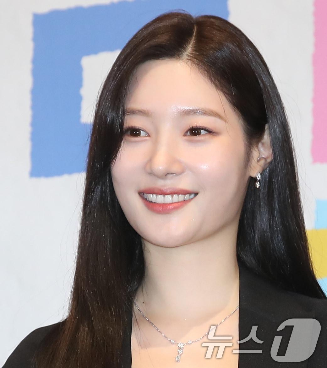 본문 이미지 - 배우 정채연 ⓒ News1