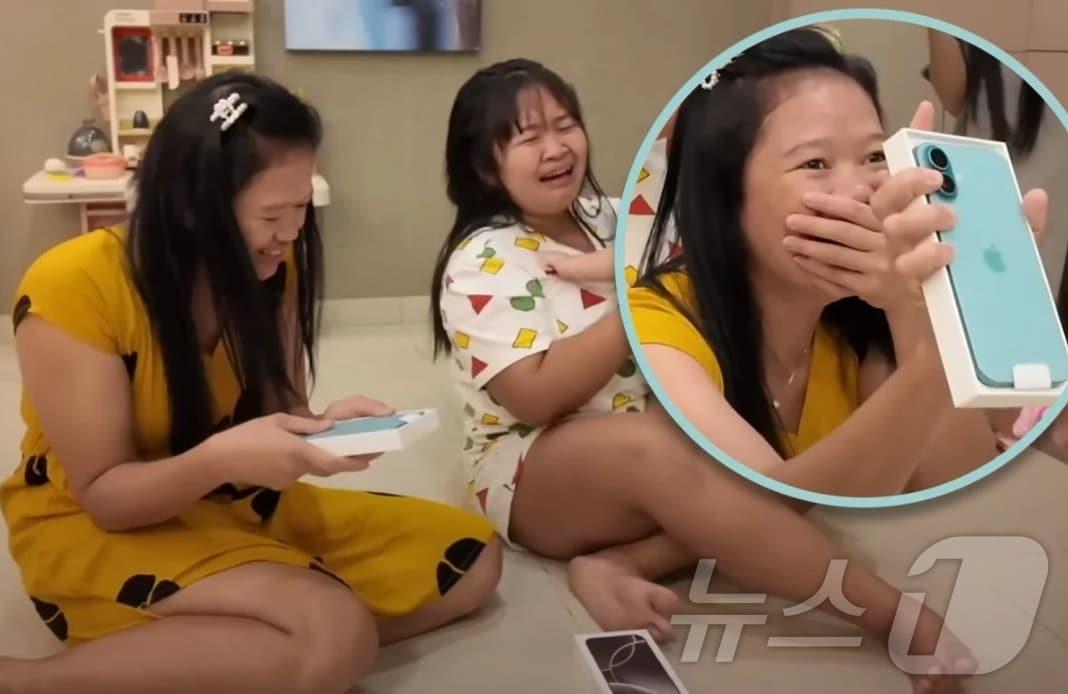 본문 이미지 - 관련 시각물 - SCMP 갈무리