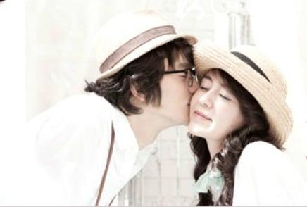 본문 이미지 - 재혼을 원하는 남성은 무미건조한 생활을 탈피위해, 여성은 경제적 증진을 위해 희망한다는 조사 결과가 나왔다.