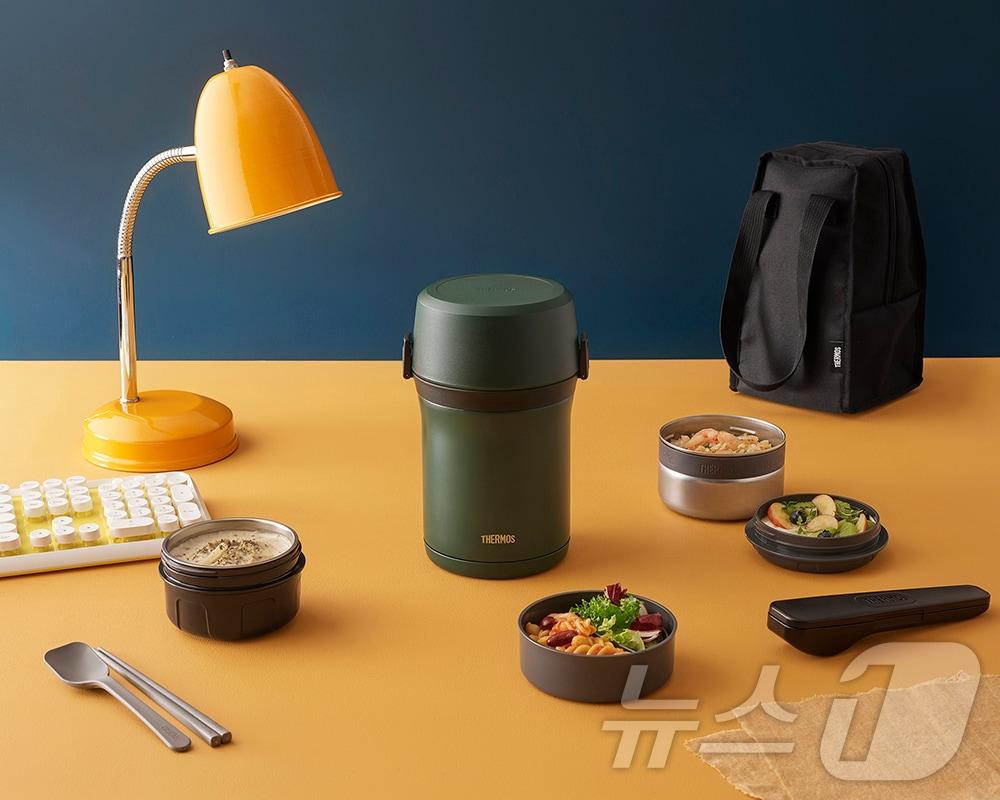 본문 이미지 - 써모스 일체형 보온 도시락 연출 이미지 (써모스 제공)