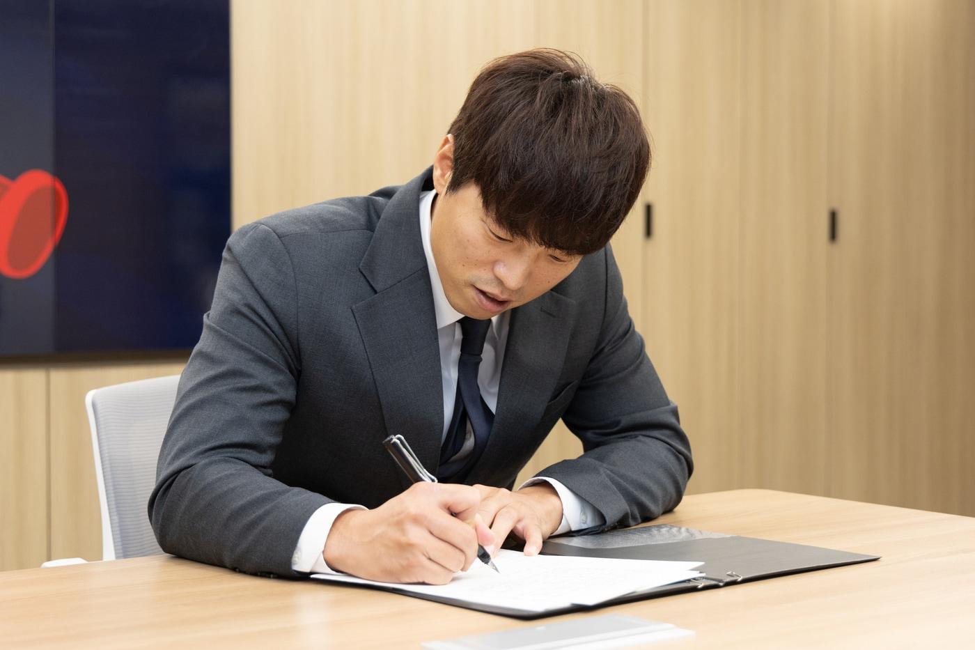 롯데 자이언츠와 FA 계약을 한 구승민 (롯데 자이언츠 제공)