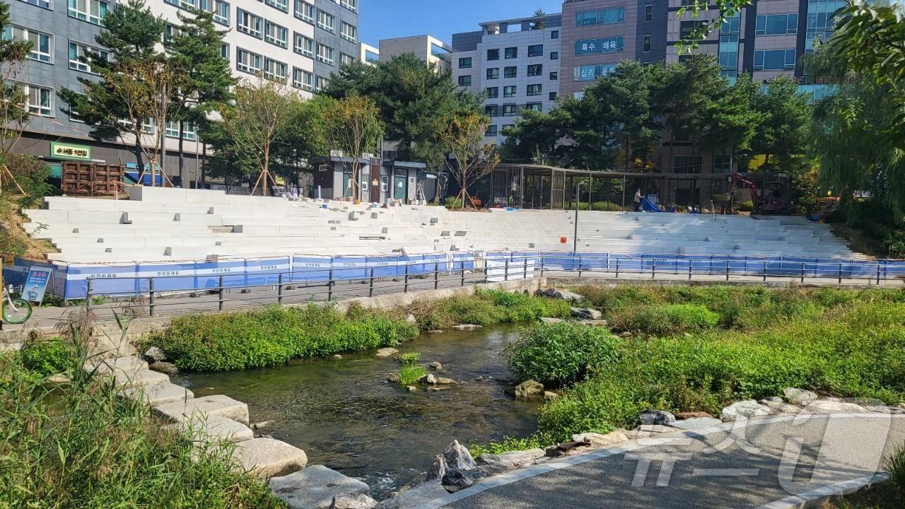 본문 이미지 - 세곡천 수변주거문화공간 조성 사진.(서울시 제공) 