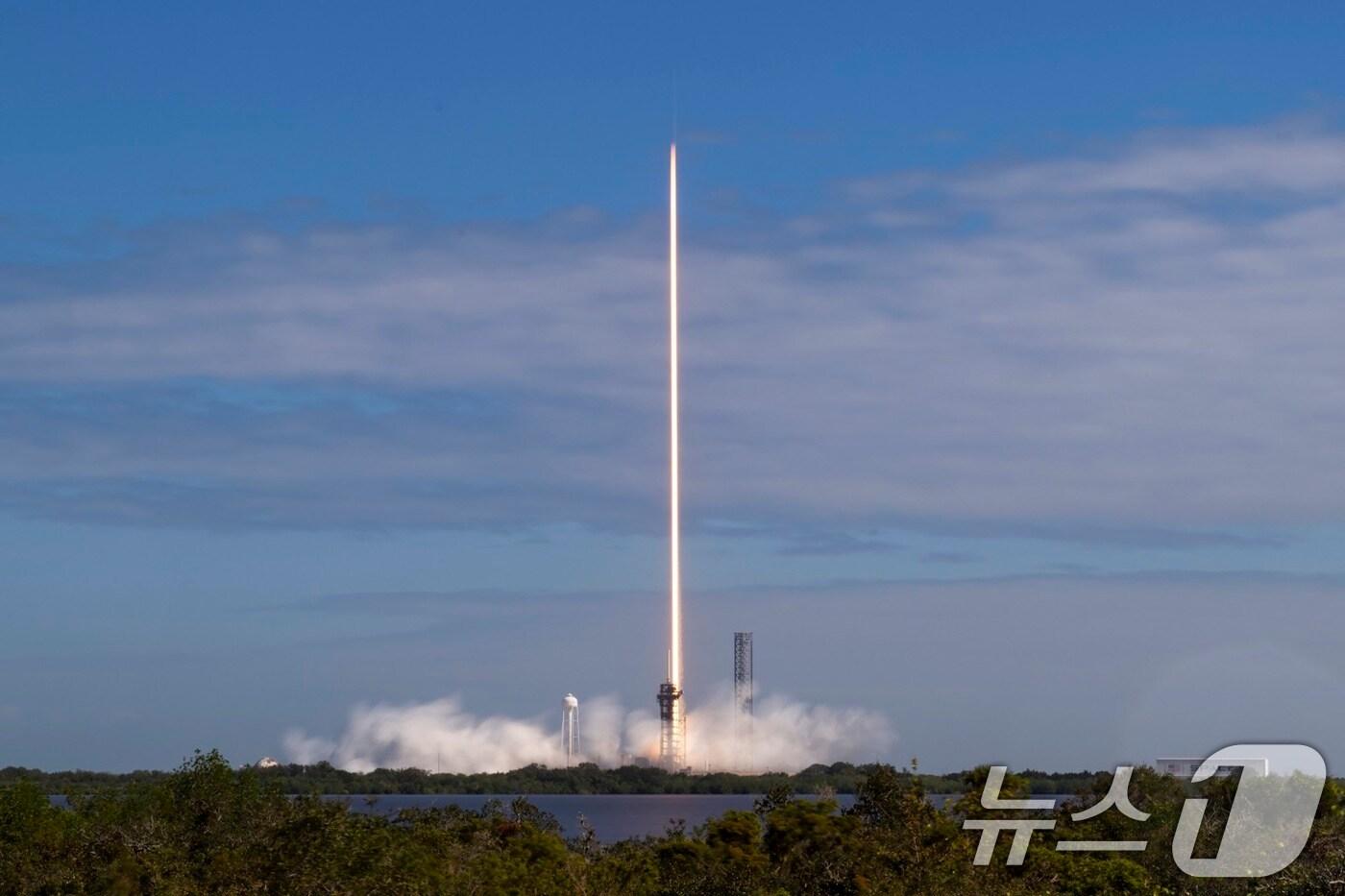  &#39;한국형 항공위성서비스&#40;KASS&#41;&#39;용 항공위성 2호기 발사 모습. &#40;국토교통부 제공&#41; /뉴스1