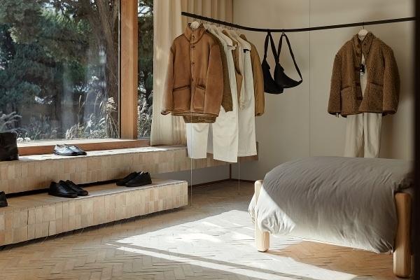 본문 이미지 - 르메르 한남 플래그십스토어 내부 모습.(르메르제공)