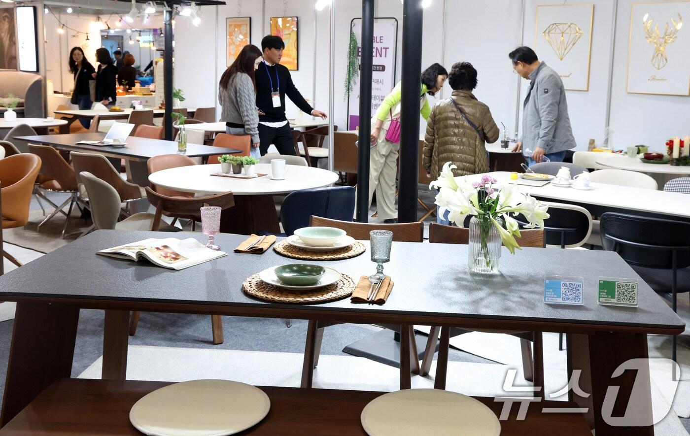 작년 11월14일 경기도 고양시 킨텍스에서 열린 2024 가을 고양가구박람회. 2024.11.14/뉴스1 ⓒ News1 김명섭 기자