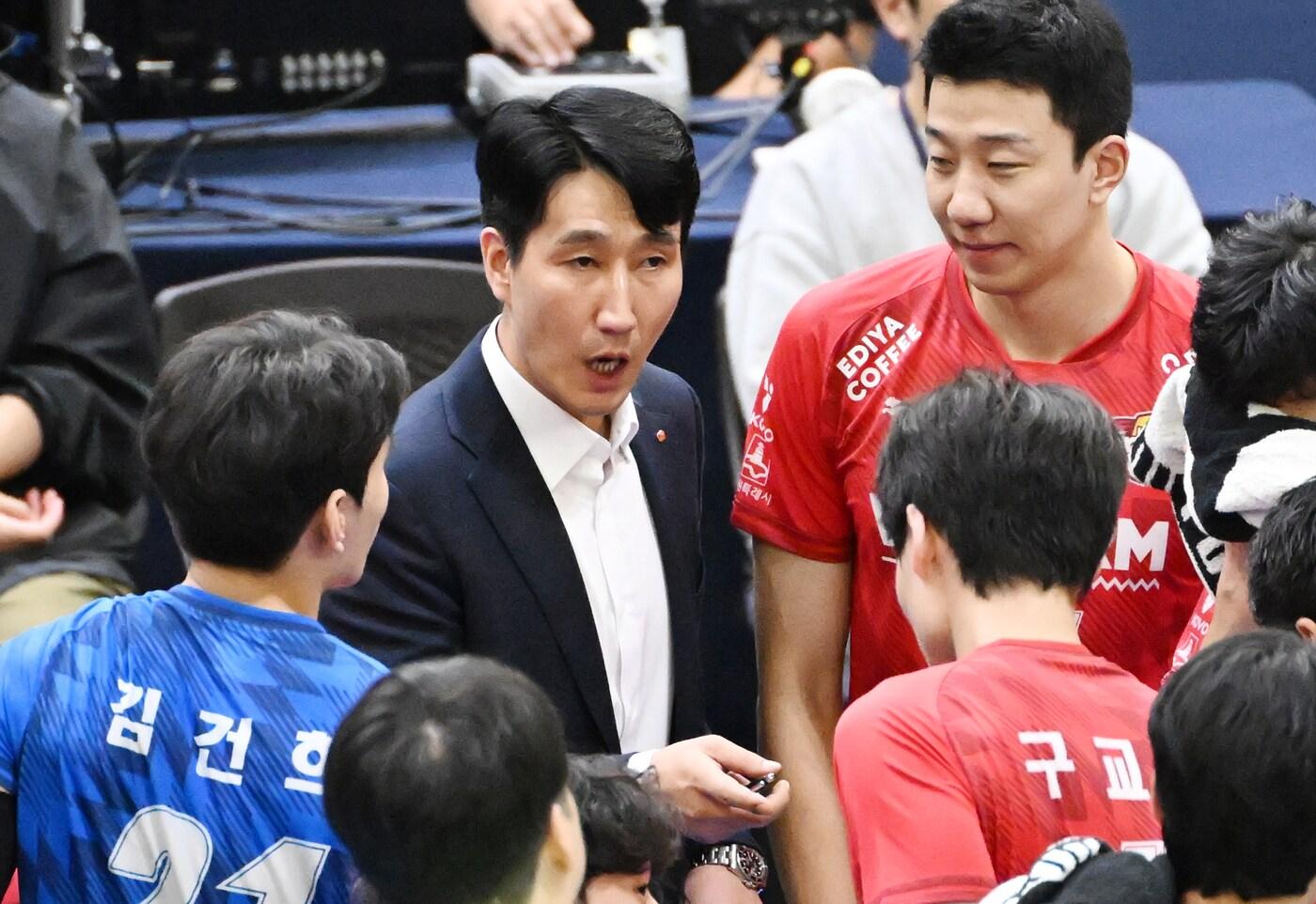 본문 이미지 - 권영민 한국전력 감독. (한국배구연맹 제공)