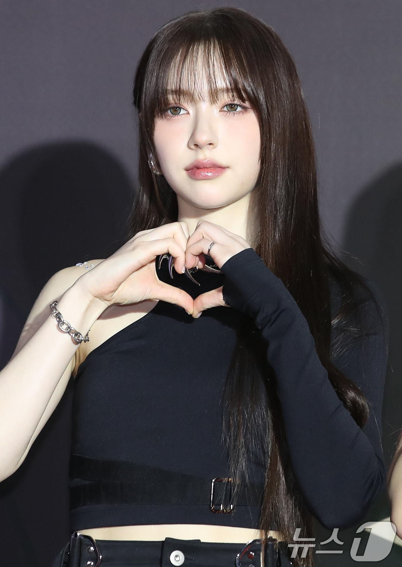 본문 이미지 - 피프티피프티 문샤넬 2024.11.17/뉴스1 ⓒ News1 권현진 기자