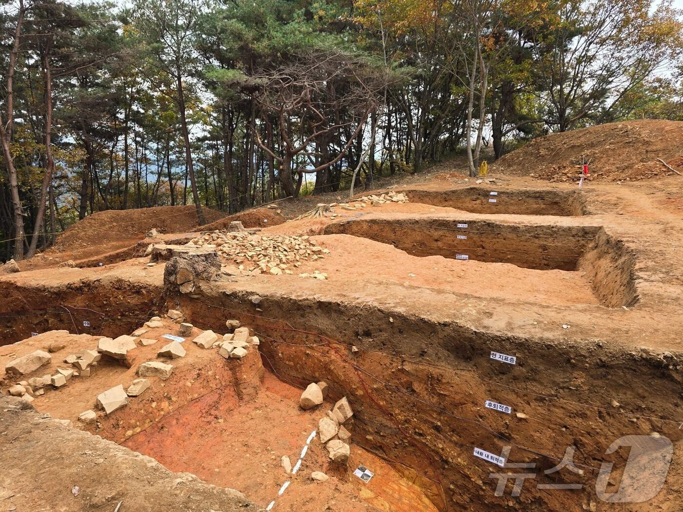 본문 이미지 - 창녕 구진산성 발굴조사 현장(창녕군 제공).